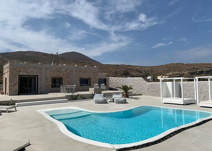 Beltramo Santorini 2 Bedroom Private Pool Foinikiá