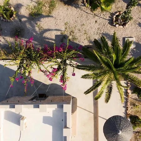 Beltramo Santorini 2 Bedroom Private Pool