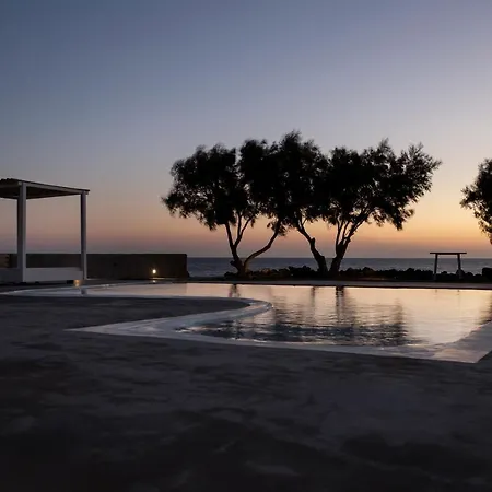 Beltramo Santorini 2 Bedroom Private Pool Villa Foinikiá