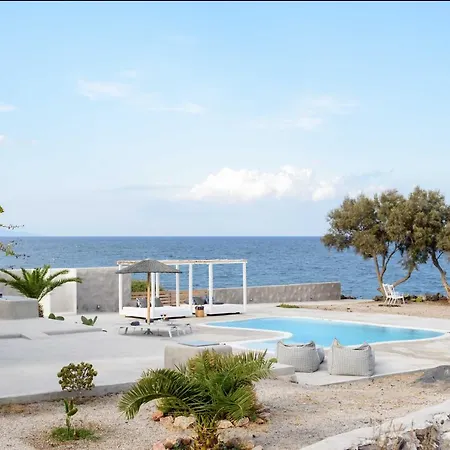 Beltramo Santorini 2 Bedroom Private Pool Villa