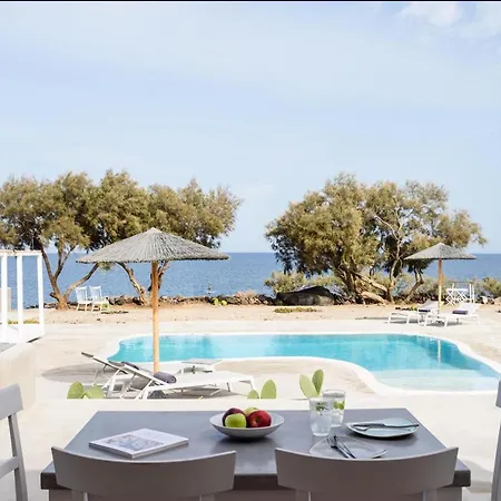 Beltramo Santorini 2 Bedroom Private Pool