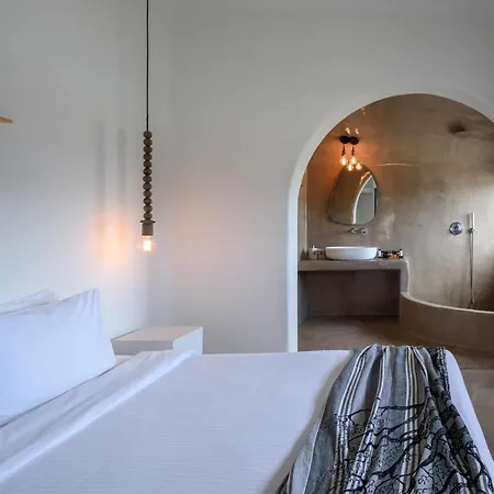 Villa Beltramo Santorini 2 Bedroom Private Pool