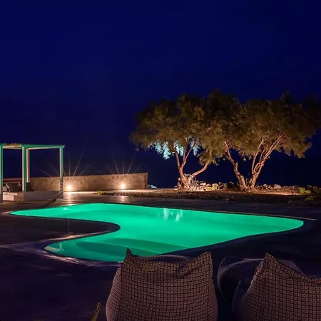 Beltramo Santorini 2 Bedroom Private Pool * Foinikiá