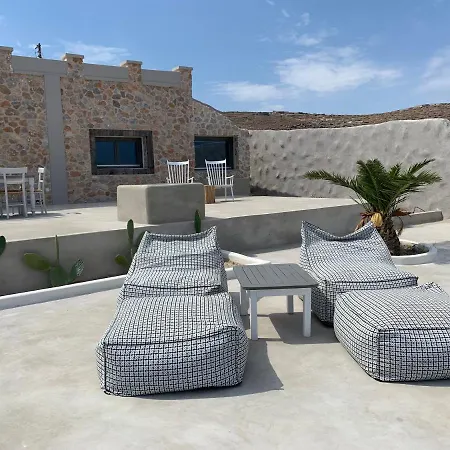 Beltramo Santorini 2 Bedroom Private Pool Villa Foinikiá