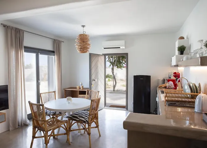 Villa Beltramo Santorini 2 Bedroom Private Pool Foinikiá