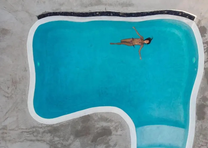 Beltramo Santorini 2 Bedroom Private Pool * Foinikiá