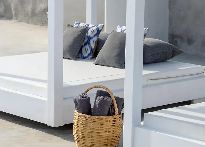 Beltramo Santorini 2 Bedroom Private Pool Villa *