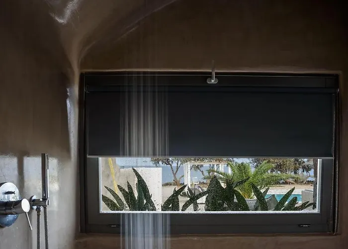 Beltramo Santorini 2 Bedroom Private Pool Foinikiá