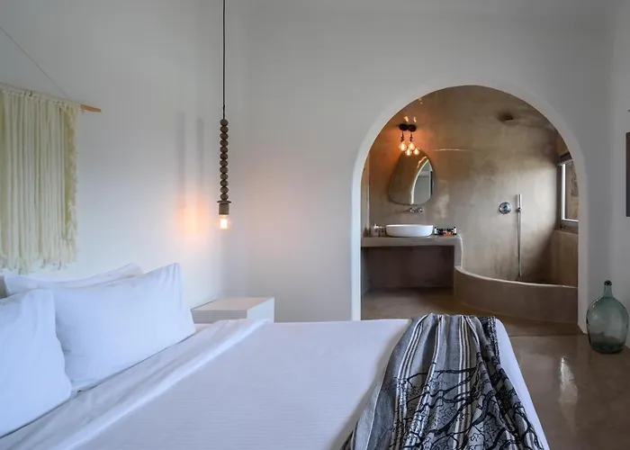 Villa Beltramo Santorini 2 Bedroom Private Pool