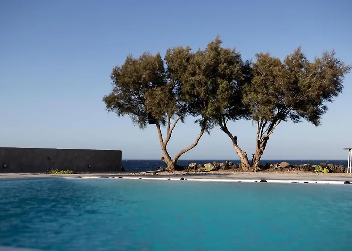 Beltramo Santorini 2 Bedroom Private Pool Villa *